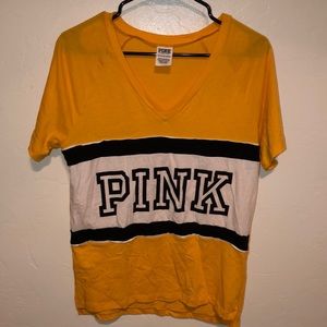 PINK T-shirt in yellow